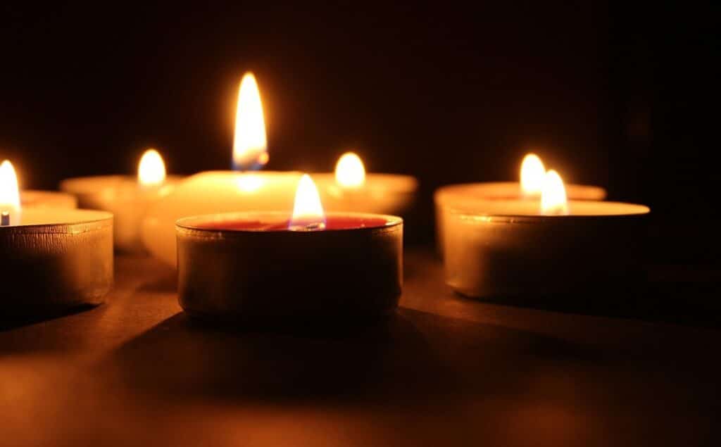 Mantra da paz Candles 3078928 1280 FILEminimizer 1024x635